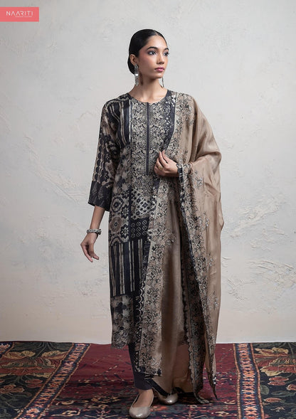 Mandeez Naariti Silk Pant Style Suits Exporter India