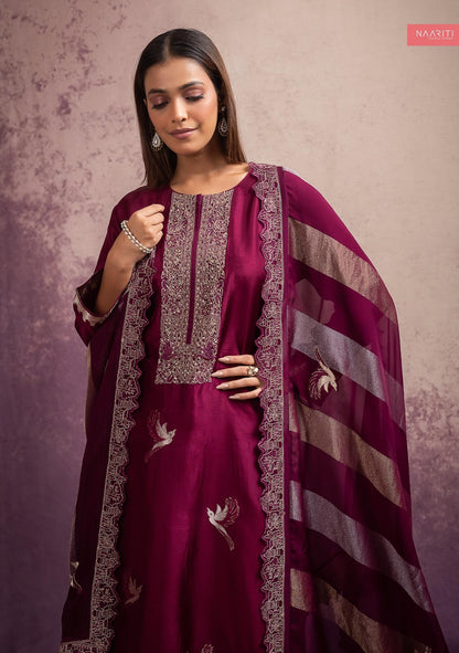 Minaaf Naariti Pant Style Suits Exporter India