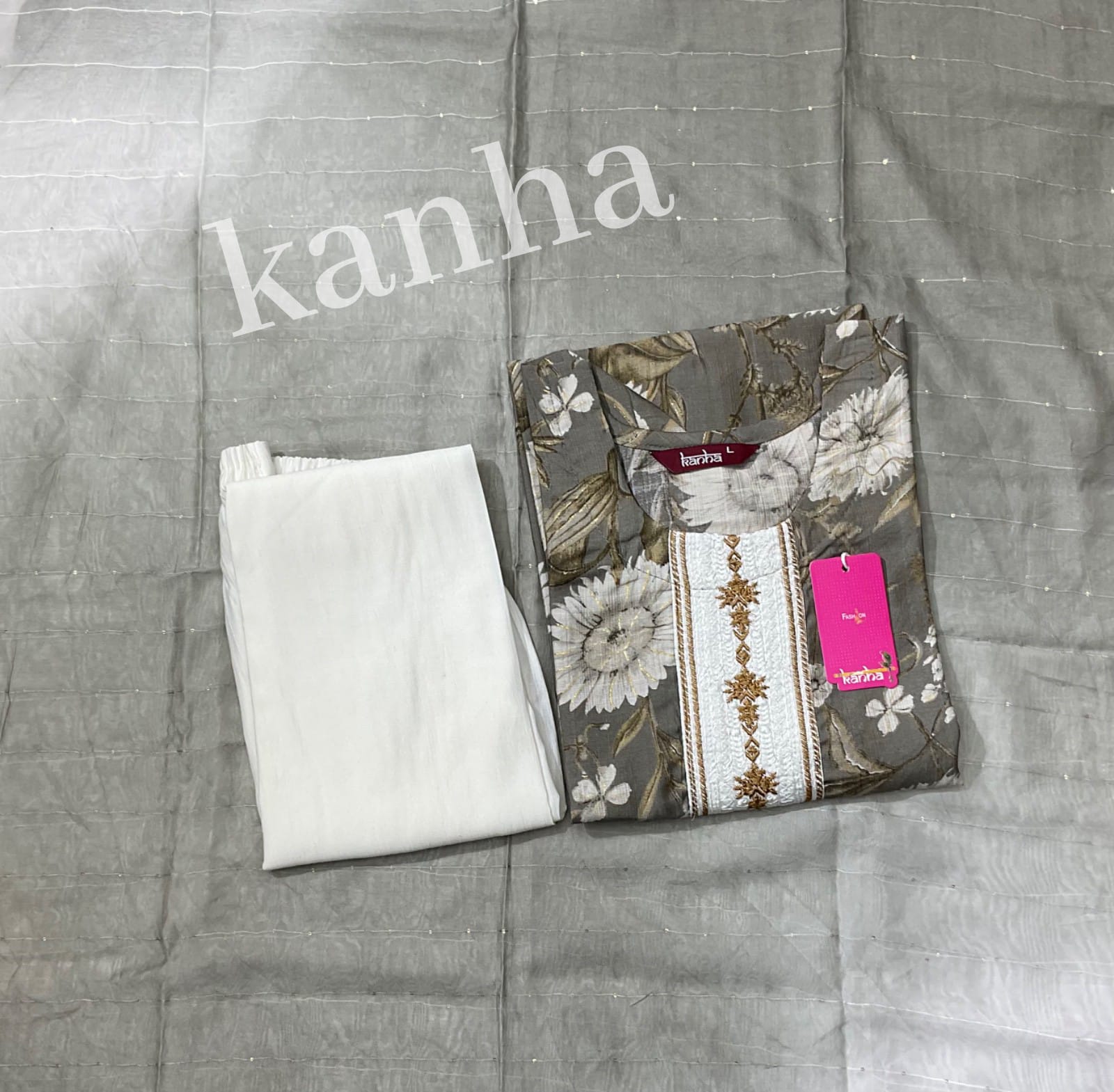 Morani With Pocket 011825 Kanha Vetican Readymade Pant Style Suits Supplier Ahmedabad