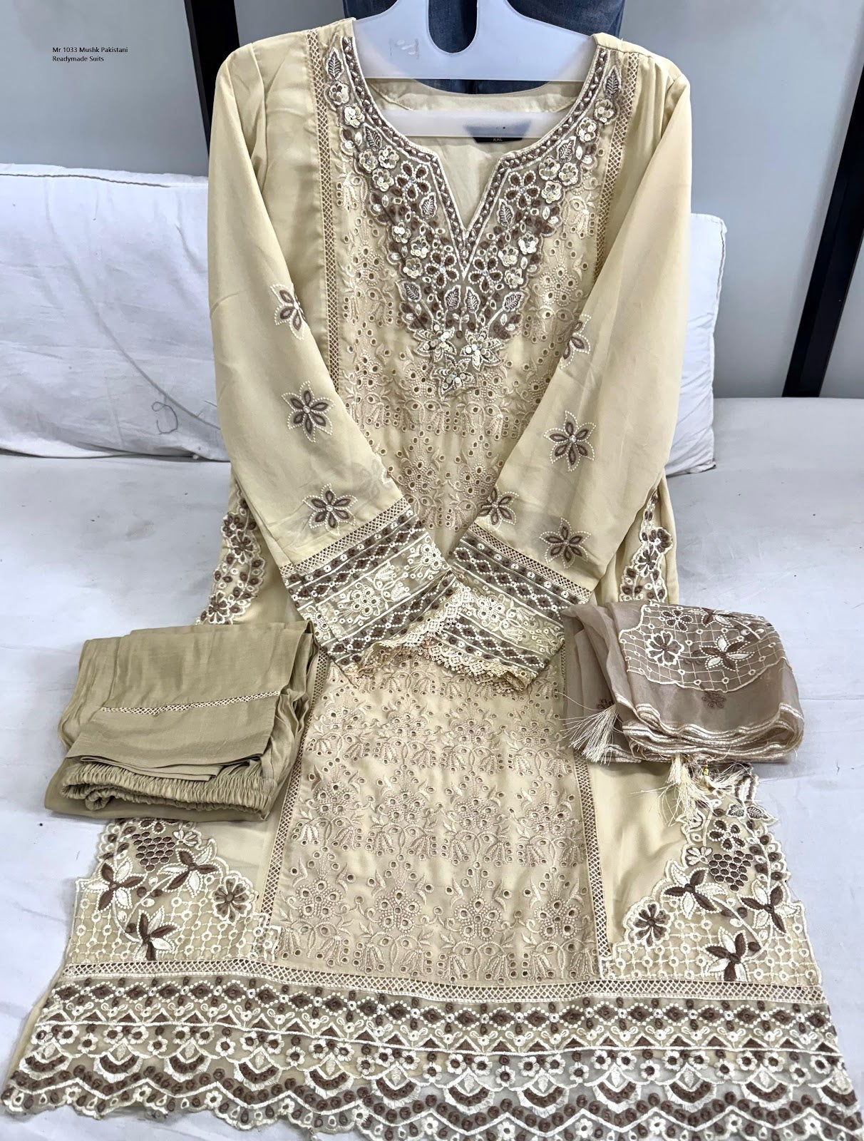 Mr 1033 Mushk Organza Pakistani Readymade Suits Supplier India