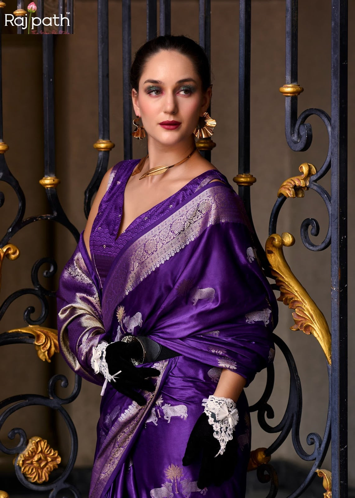 Mungha Silk Rajpath Sarees Manufacturer Ahmedabad