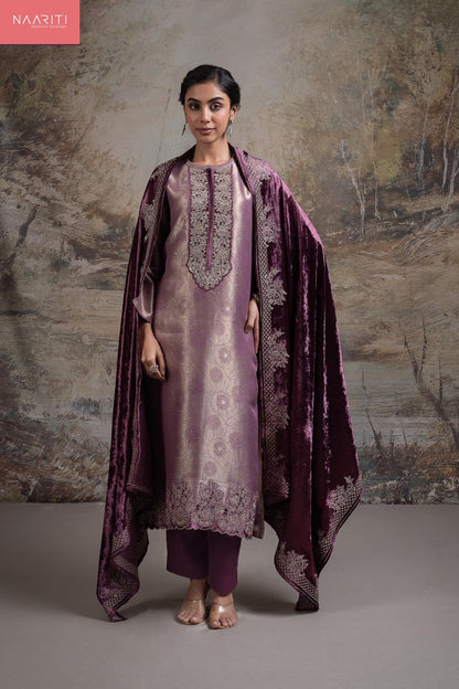 Muntaz Naariti Pure Silk Velvet Suits Exporter Gujarat