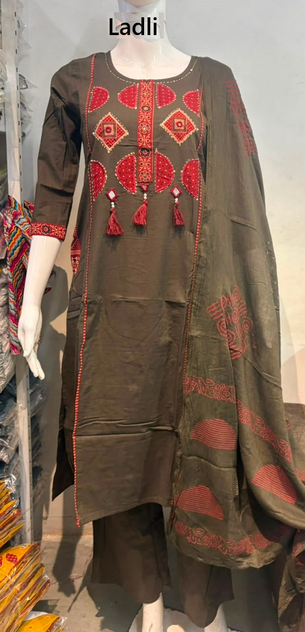 Mx 53 Ladli Dhabu Readymade Cotton Pant Suits Wholesaler