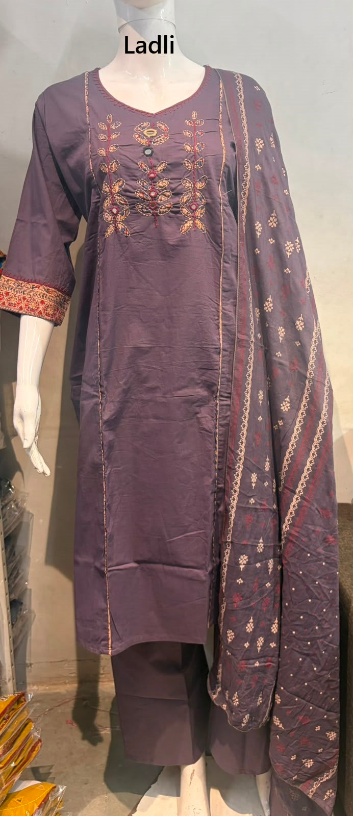 Mx 54 Ladli Dhabu Readymade Cotton Pant Suits Exporter