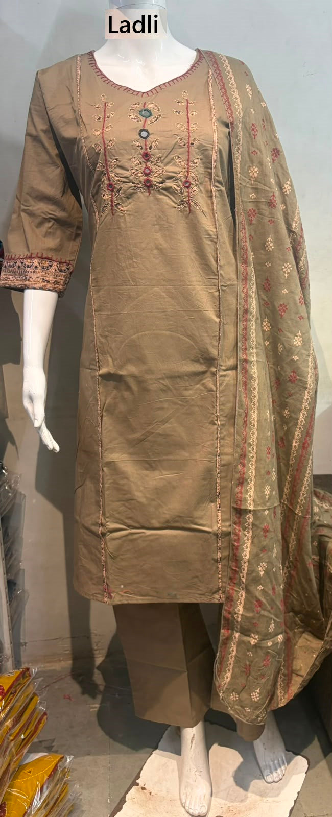 Mx 54 Ladli Dhabu Readymade Cotton Pant Suits Exporter