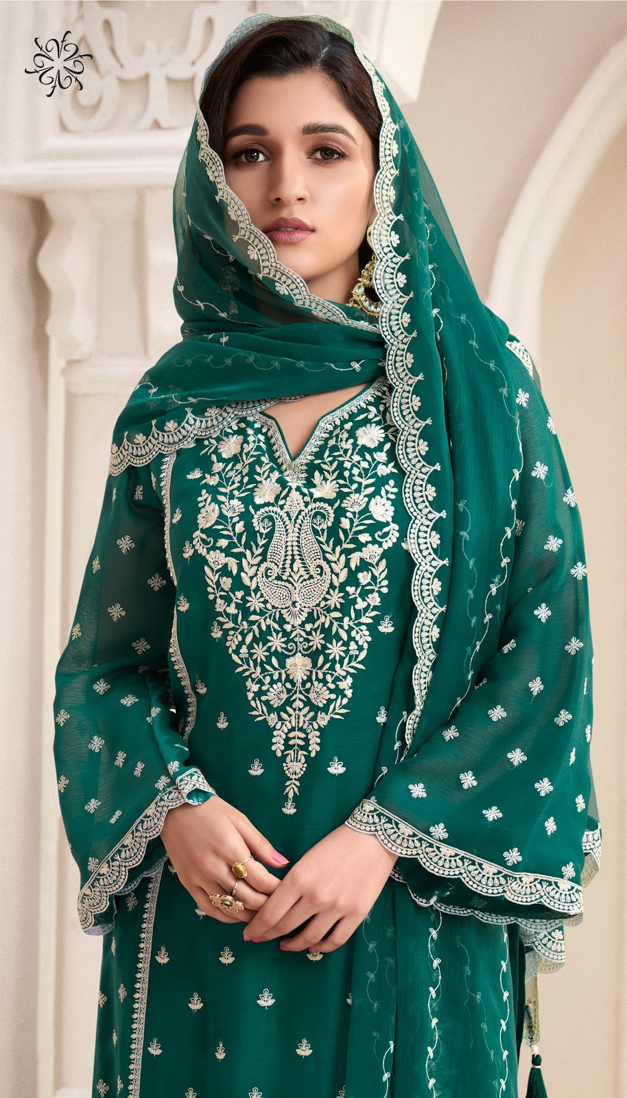 Naisa Kuleesh Vinay Fashion Llp Silk Chiffon Plazzo Style Suits Manufacturer Gujarat