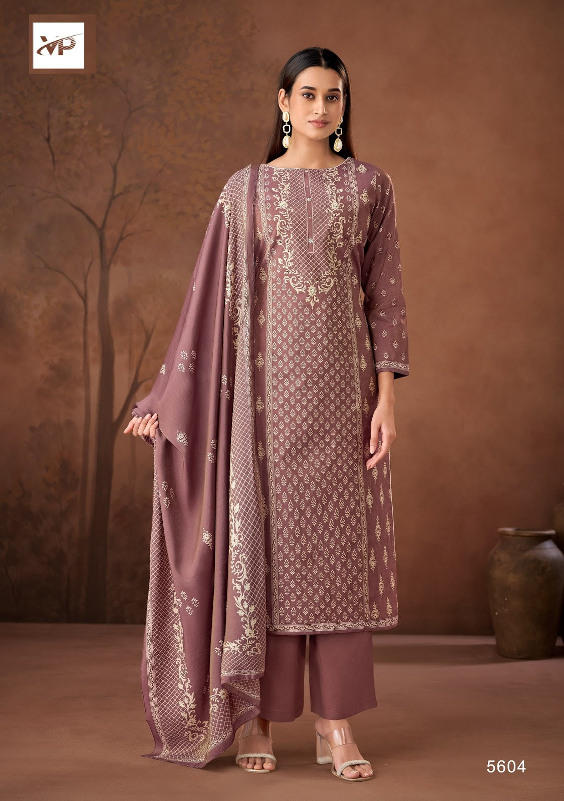 Naqsh Vp Brand Maslin Shimmer Karachi Salwar Suits Supplier Gujarat