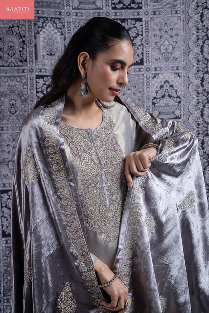 Nasrin Naariti Pure Silk Velvet Suits Wholesale