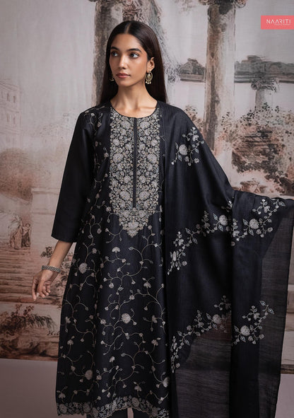 Nazareh Naariti Pant Style Suits Supplier