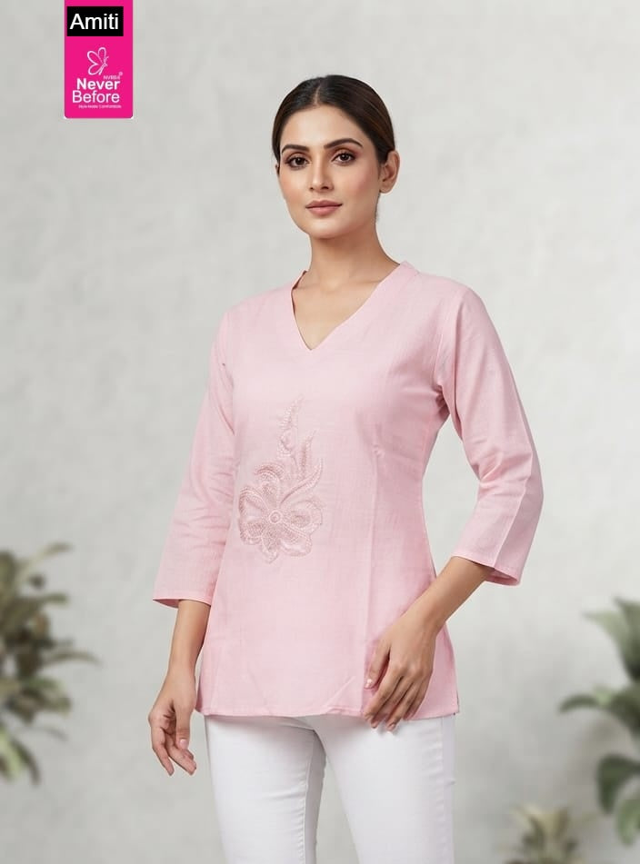 Never Before Amiti Imported Fancy Tops Exporter India