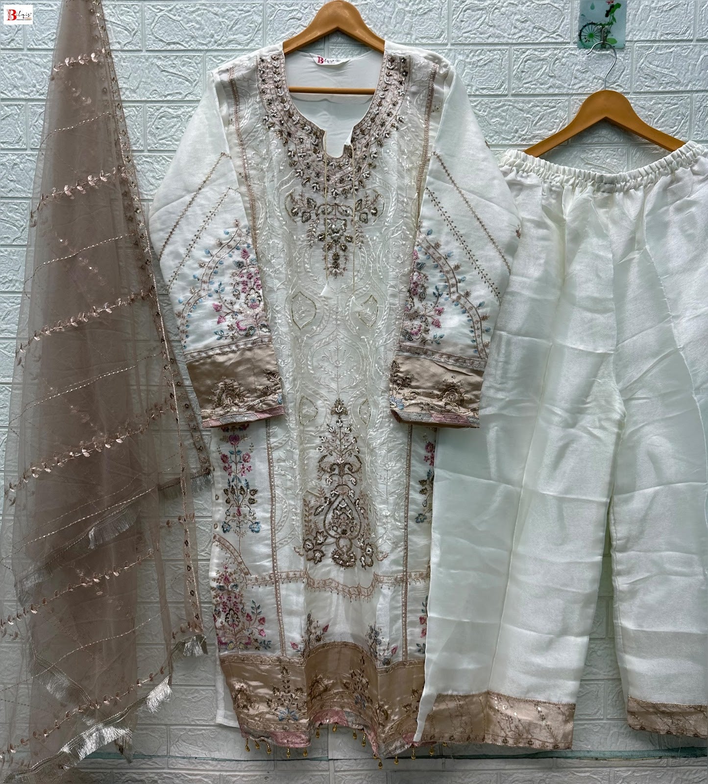 New B 142 E1 To H1 Bilqis Jimmy Choo Pakistani Readymade Suits Wholesaler Ahmedabad