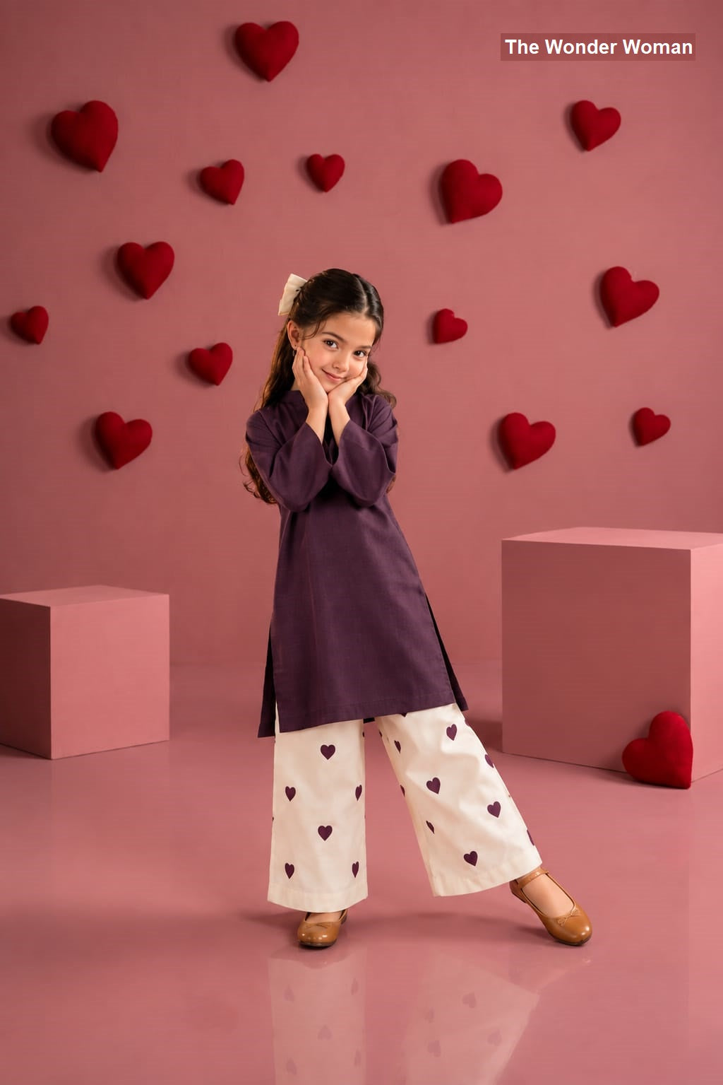 New Colour K-2001 The Wonder Woman Rayon Girls Kurti Pant Exporter Gujarat