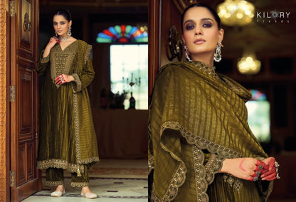 New Mahnoor Kilory Crush Velvet Suits Wholesaler Gujarat