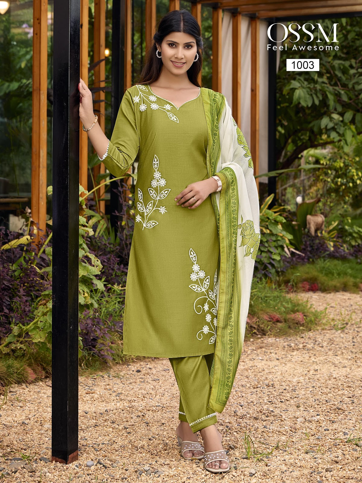 New Noor Ossm Vetican Silk Readymade Pant Style Suits Wholesale Price