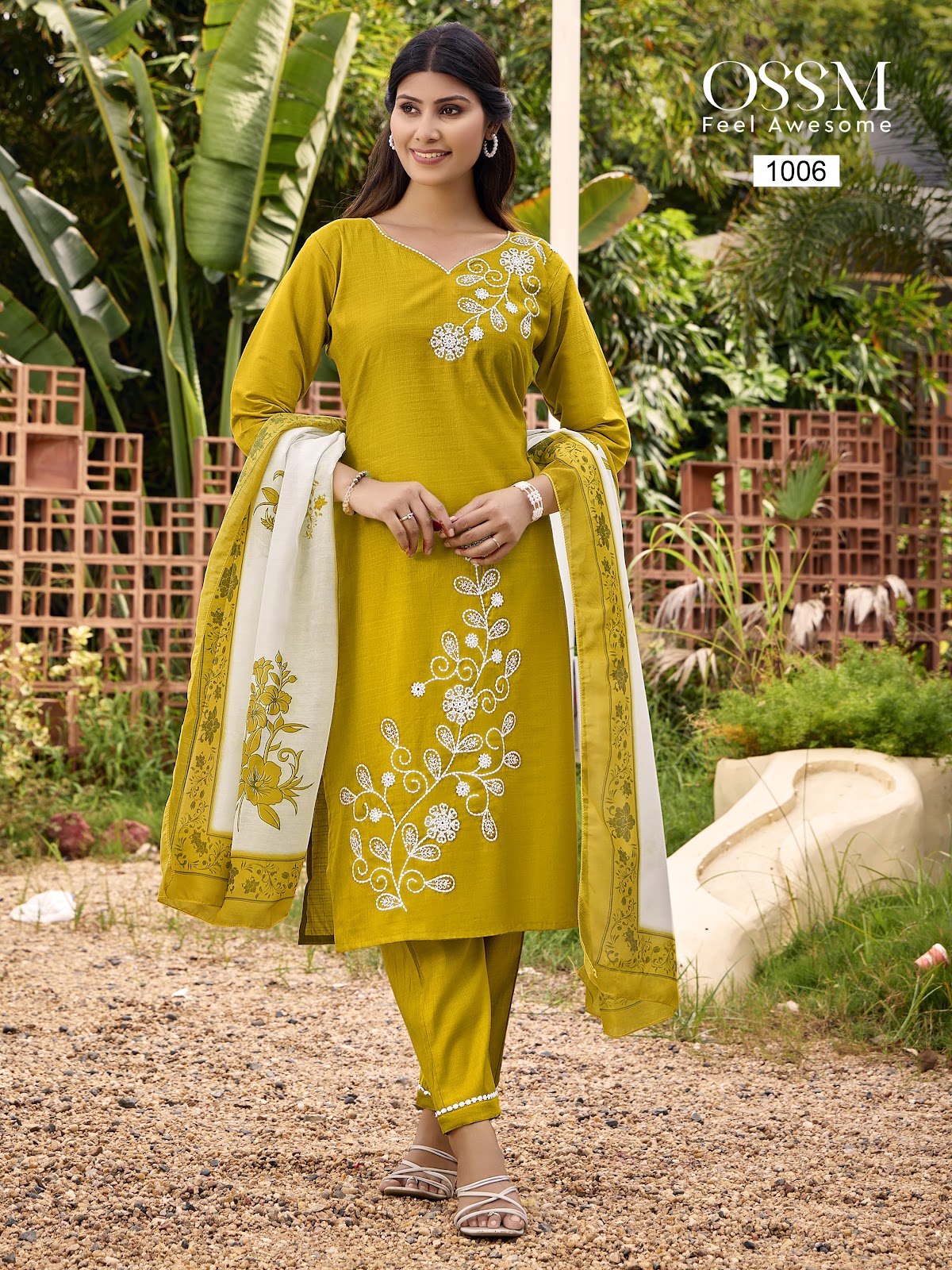 New Noor Ossm Vetican Silk Readymade Pant Style Suits Wholesale Price