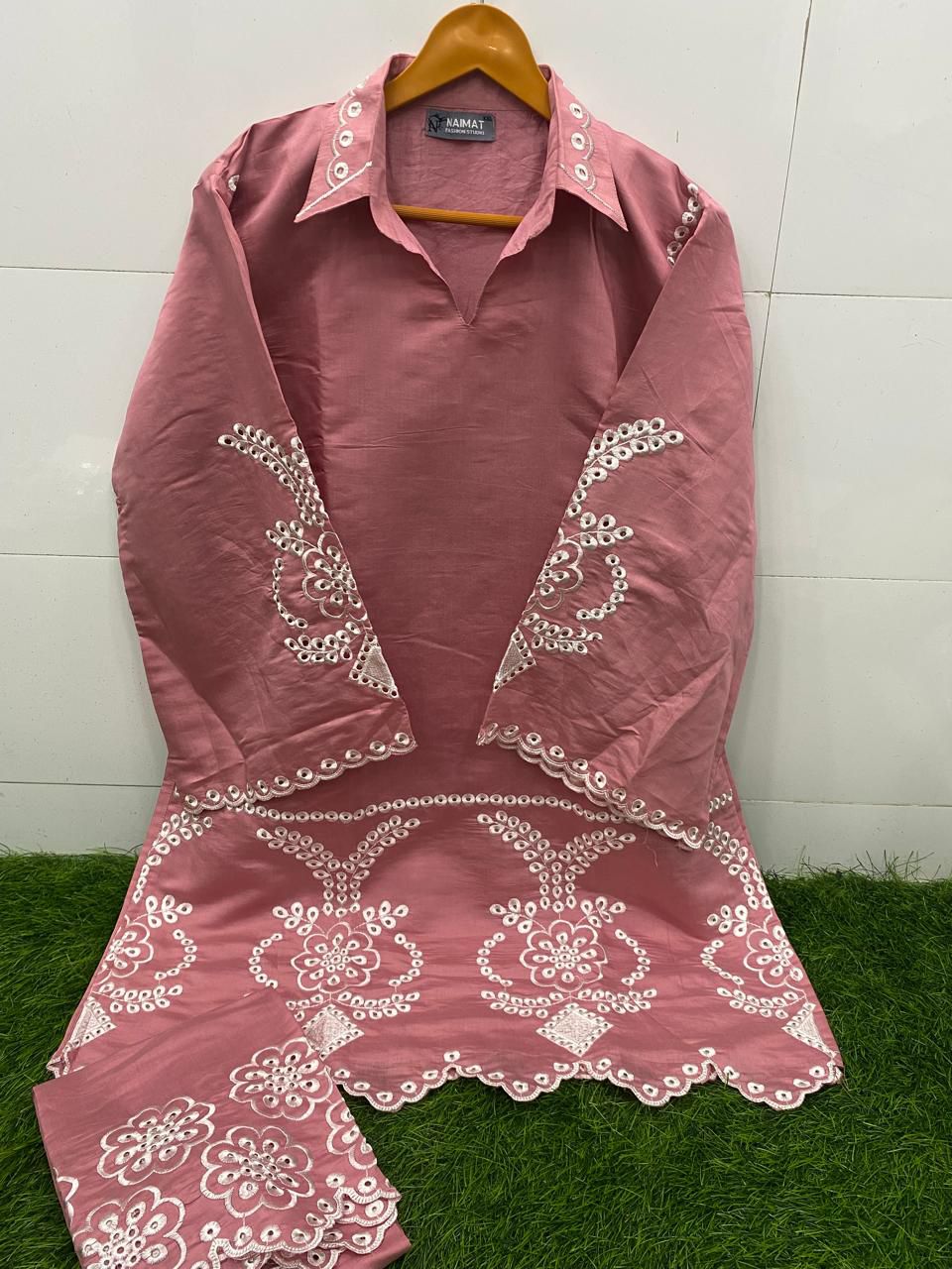 Nfs 1154 Naimat Fashion Studio Roman Co Ord Set Wholesaler Ahmedabad