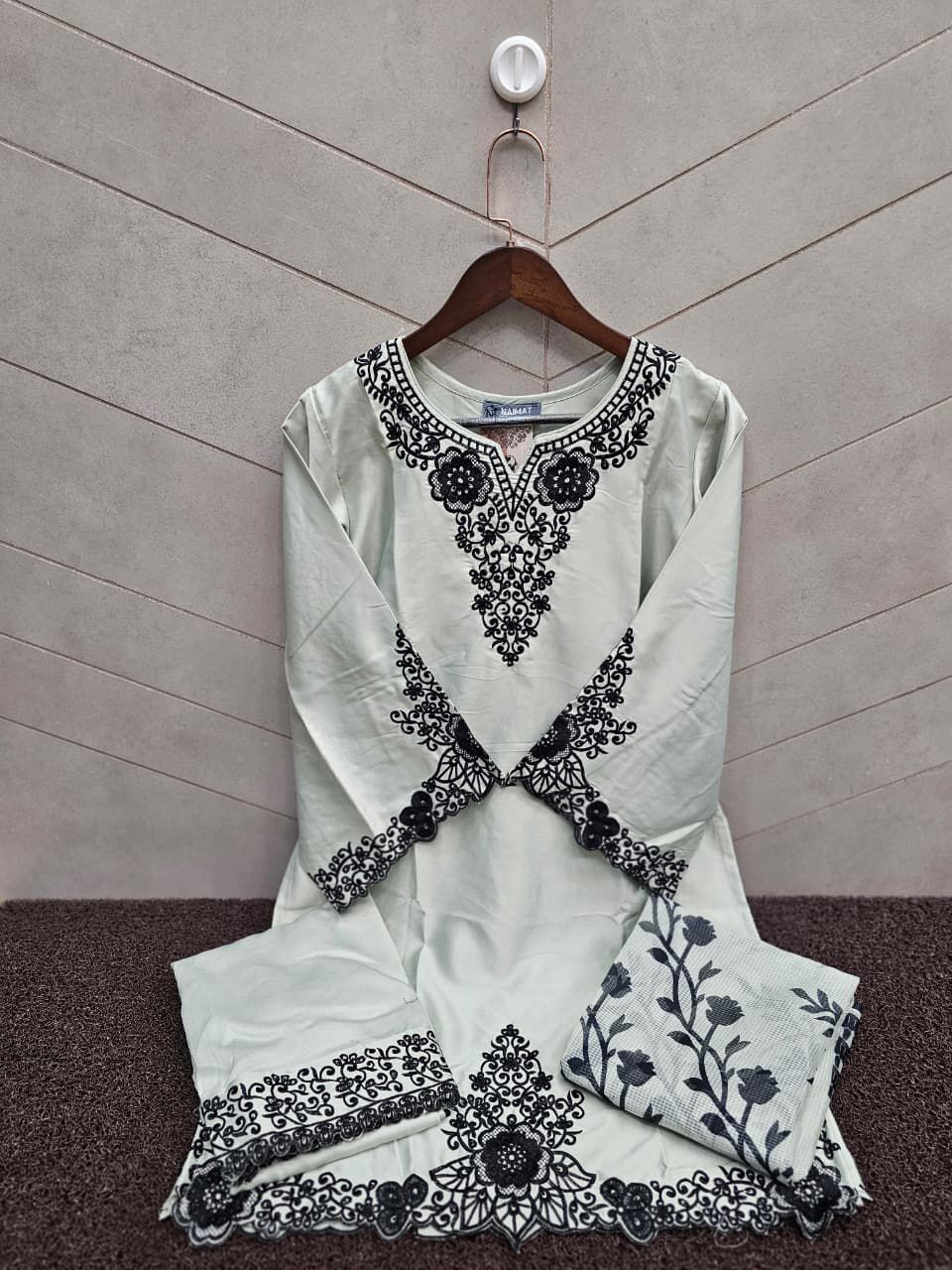 Nfs 1166 Naimat Fashion Studio Satin Pakistani Readymade Suits Exporter Gujarat