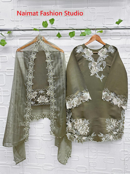 Nfs 1200 Naimat Fashion Studio Roman Pakistani Readymade Suits Supplier Ahmedabad