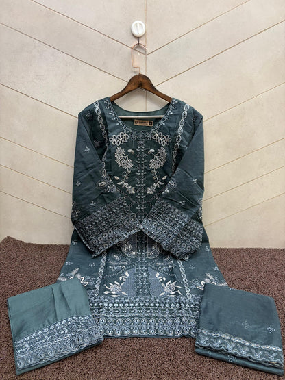 Nfs 1205 Naimat Fashion Studio Pakistani Readymade Suits Wholesaler Gujarat