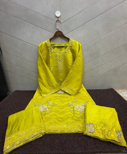 Nfs 1206 Naimat Fashion Studio Cotton Pakistani Readymade Suits Wholesale