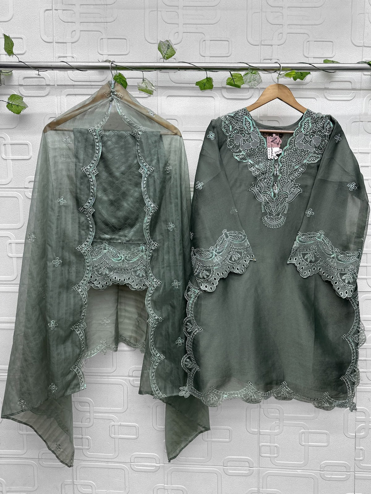 Nfs 1207 Naimat Fashion Studio Pakistani Readymade Suits Manufacturer India