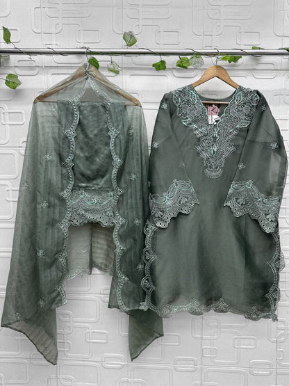Nfs 1207 Naimat Fashion Studio Pakistani Readymade Suits Manufacturer India