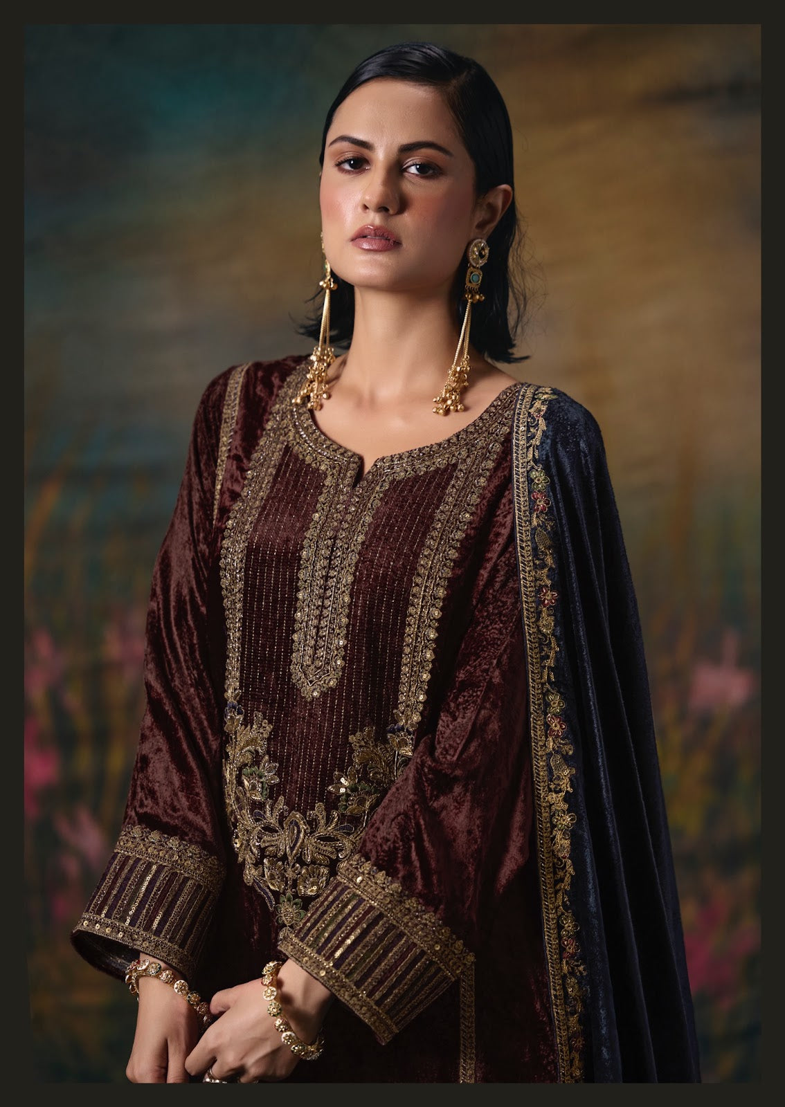 Noor E Riwaaz Aiqa Viscose Velvet Suits Supplier Gujarat