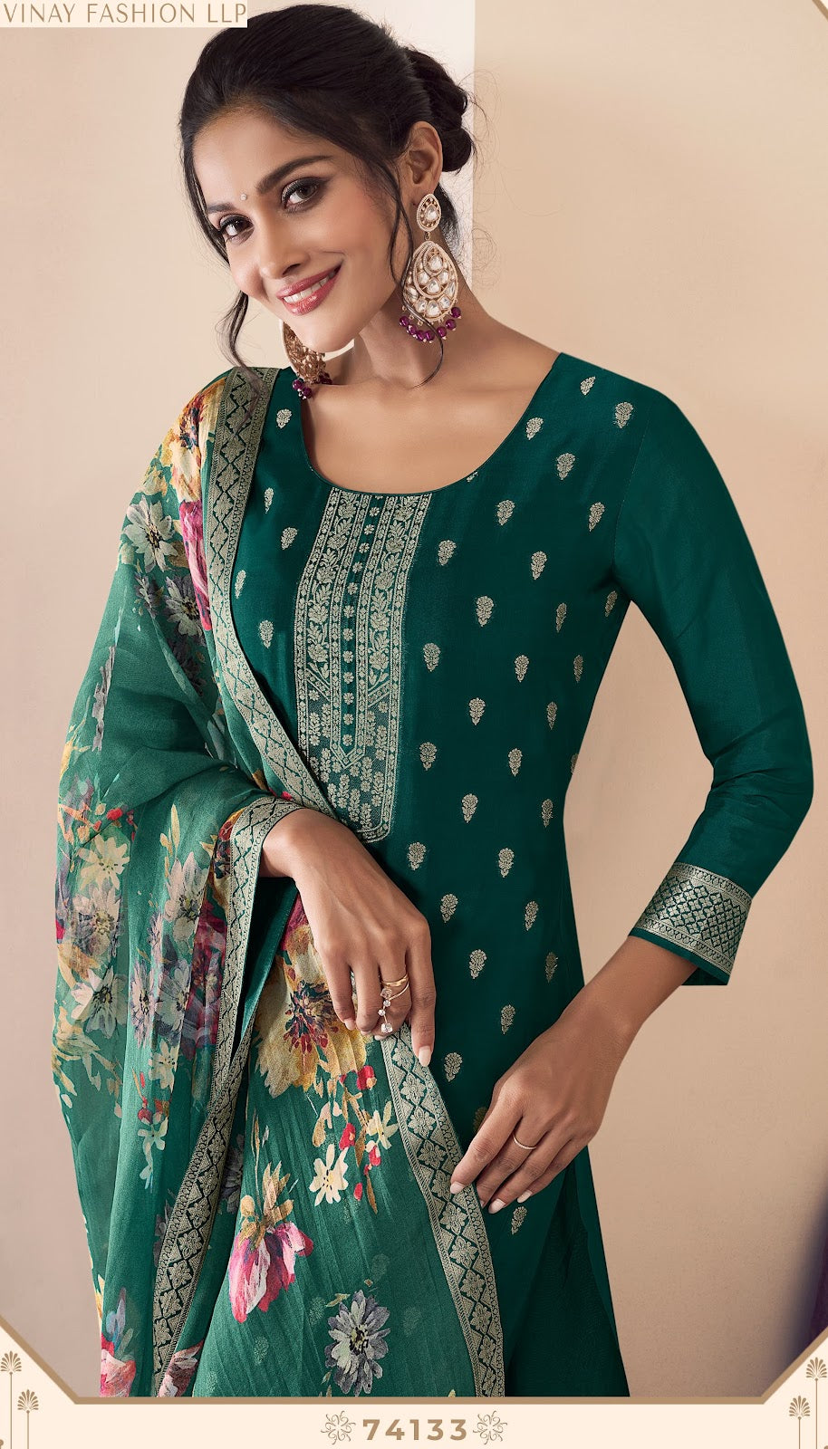 Noraa 2 Kuleesh Vinay Fashion Llp Silk Jacquard Pant Style Suits Wholesaler Gujarat