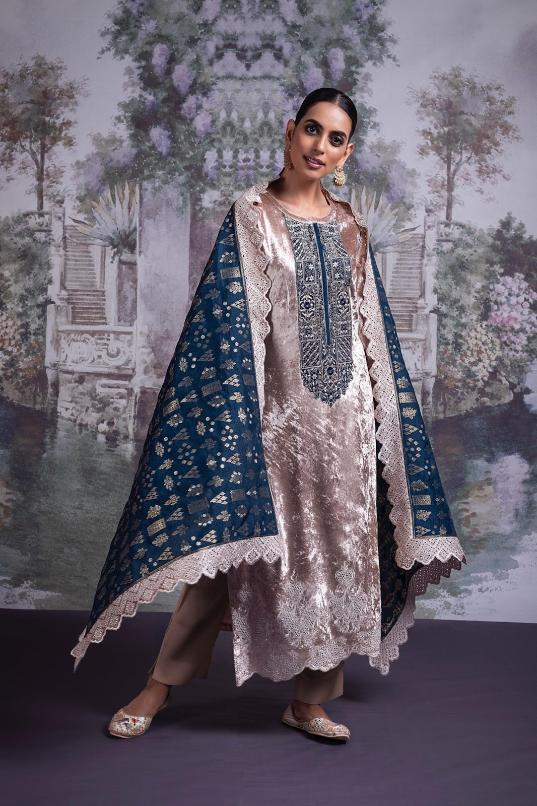 Osyaan Naariti Velvet Suits Exporter Ahmedabad
