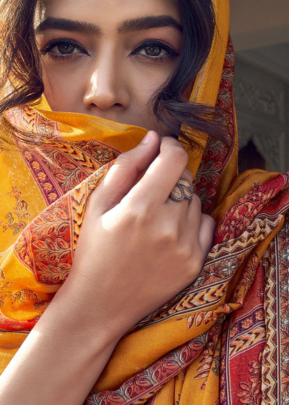 ओज़ारा प्रम ट्रेंड्ज़ मसलिन सिल्क पैंट स्टाइल सूट