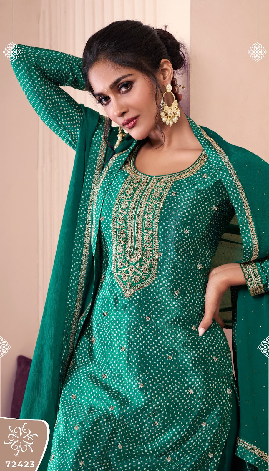 Pahal 4 Kuleesh Vinay Fashion Llp Chinon Pant Style Suits Exporter Ahmedabad