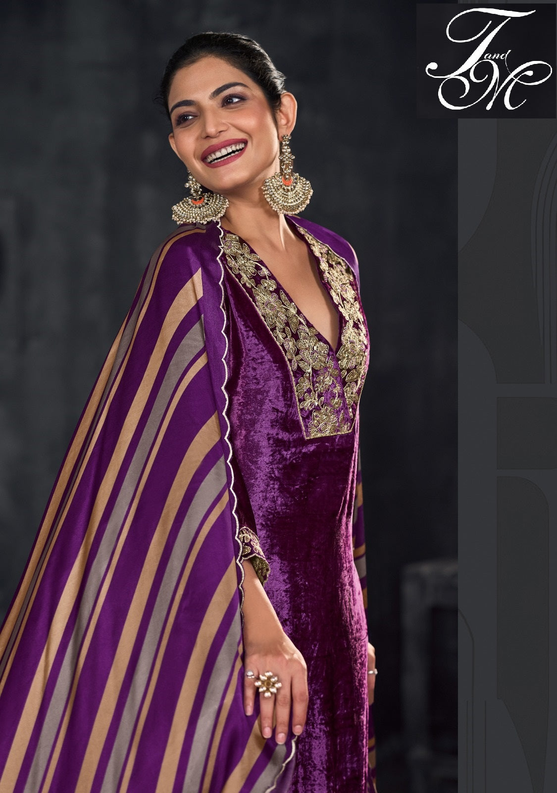 Panas Tm Velvet Suits Wholesaler