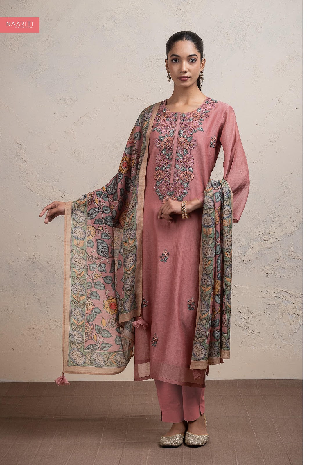 Parniya Naariti Mul Chanderi Pant Style Suits Wholesale