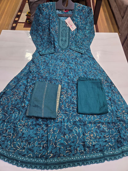 Pehnava Series Dveeja Fashion Reyon Readymade Anarkali Suits Wholesaler India