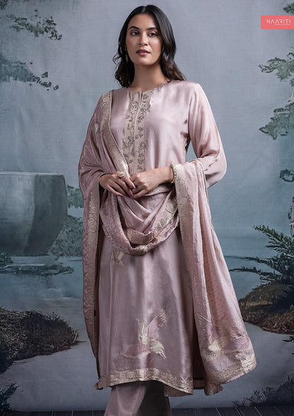 Quila Naariti Silk Jacquard Pant Style Suits Wholesaler