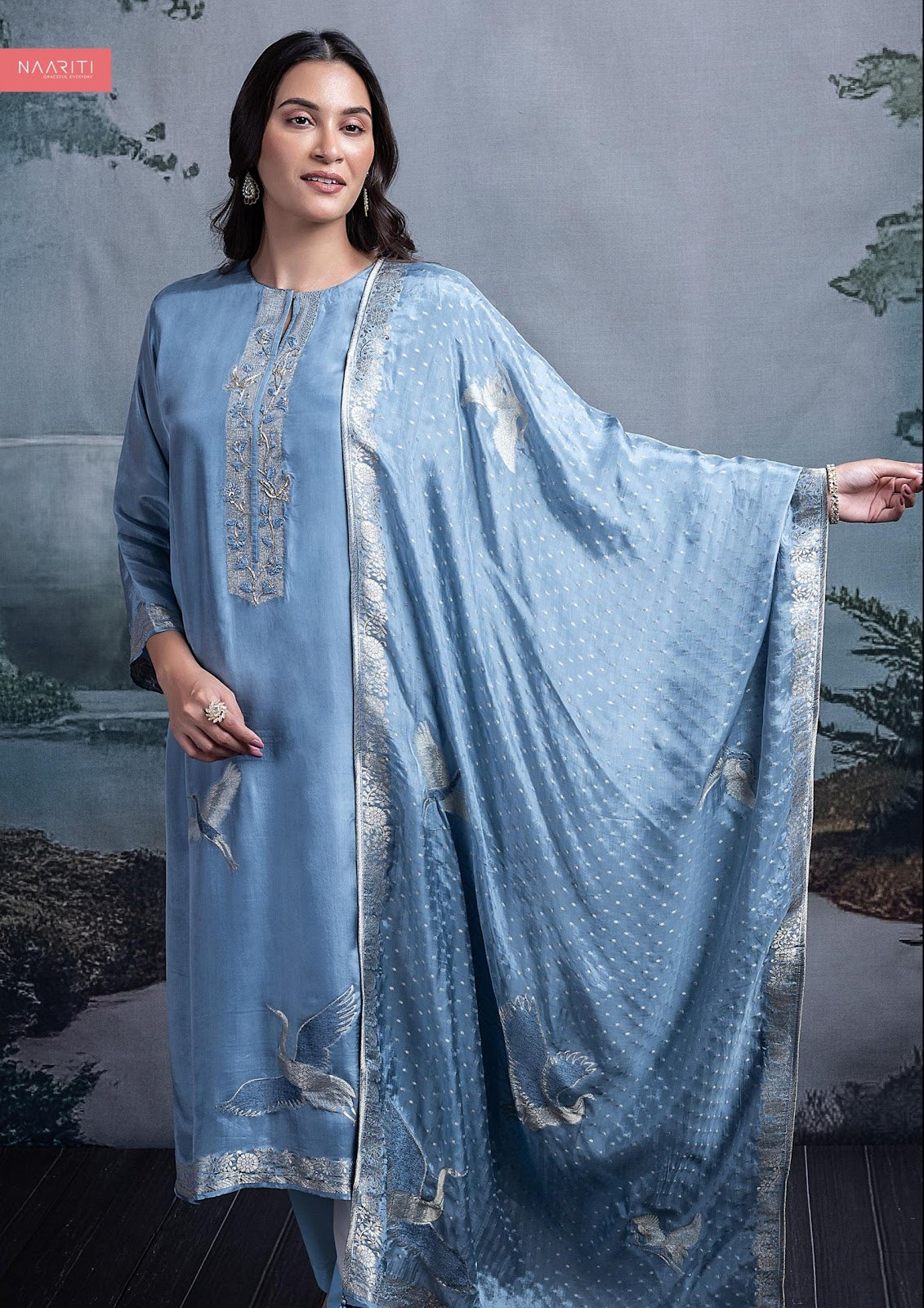 Quila Naariti Silk Jacquard Pant Style Suits Wholesaler