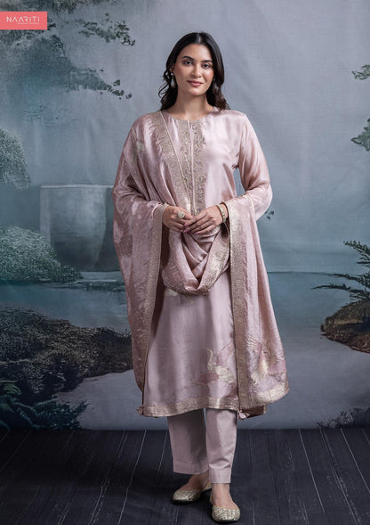 Quila Naariti Silk Jacquard Pant Style Suits Wholesaler