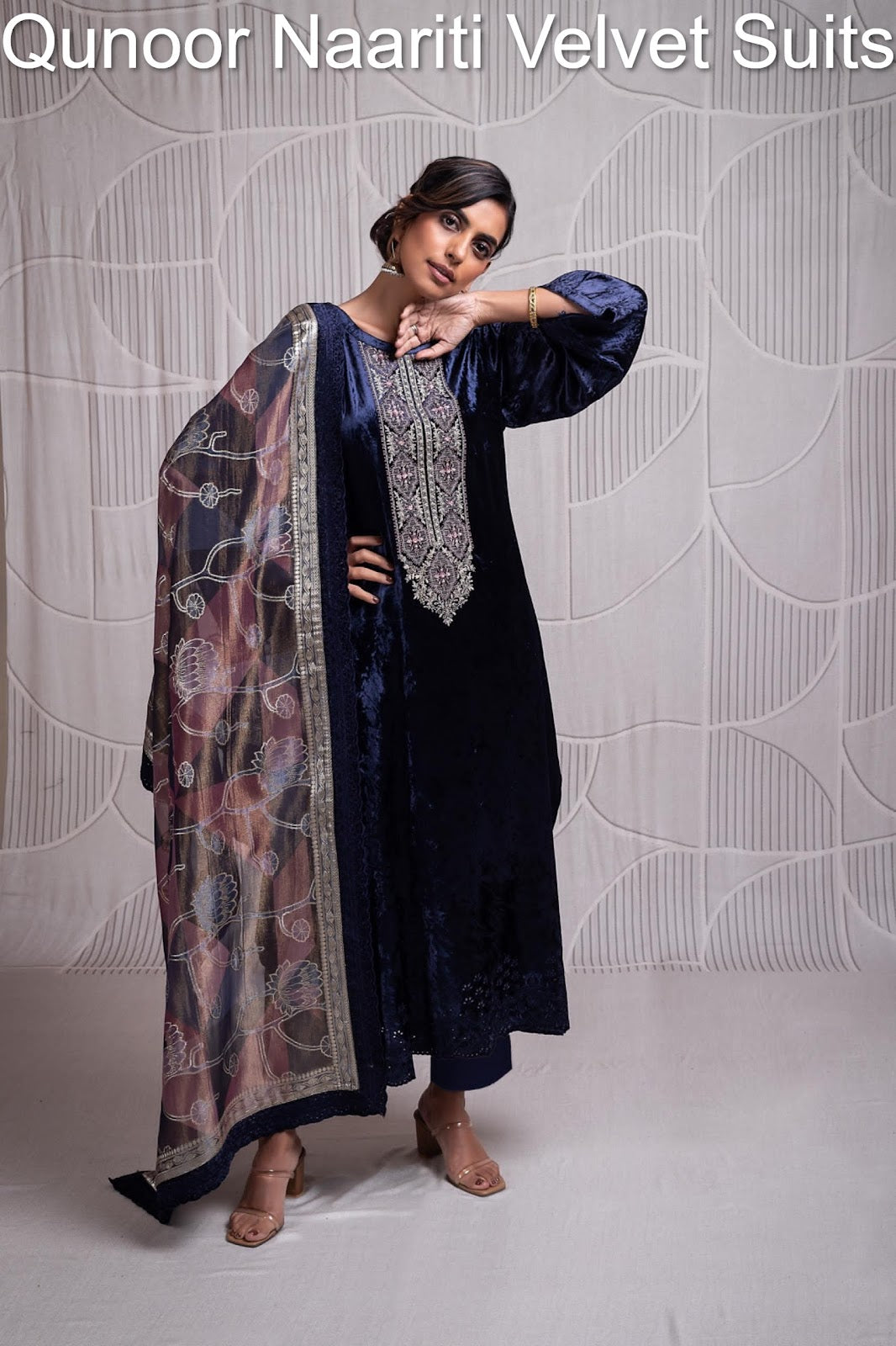 Qunoor Naariti Velvet Suits Supplier India