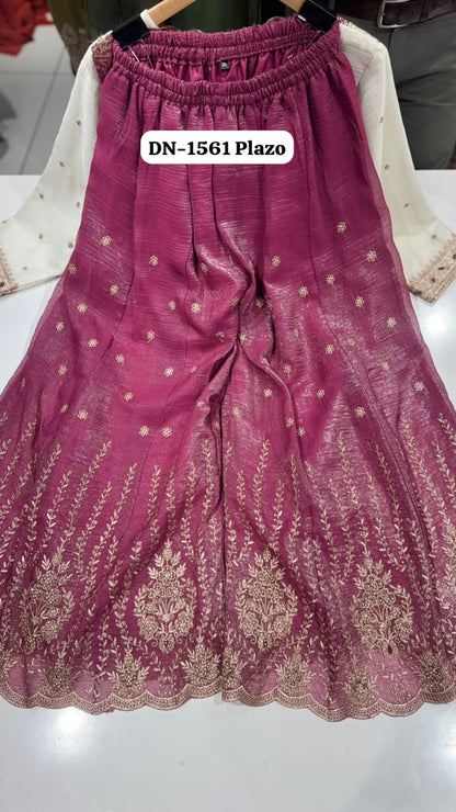 R 1561 Nx Ramsha Pakistani Readymade Suits Supplier India