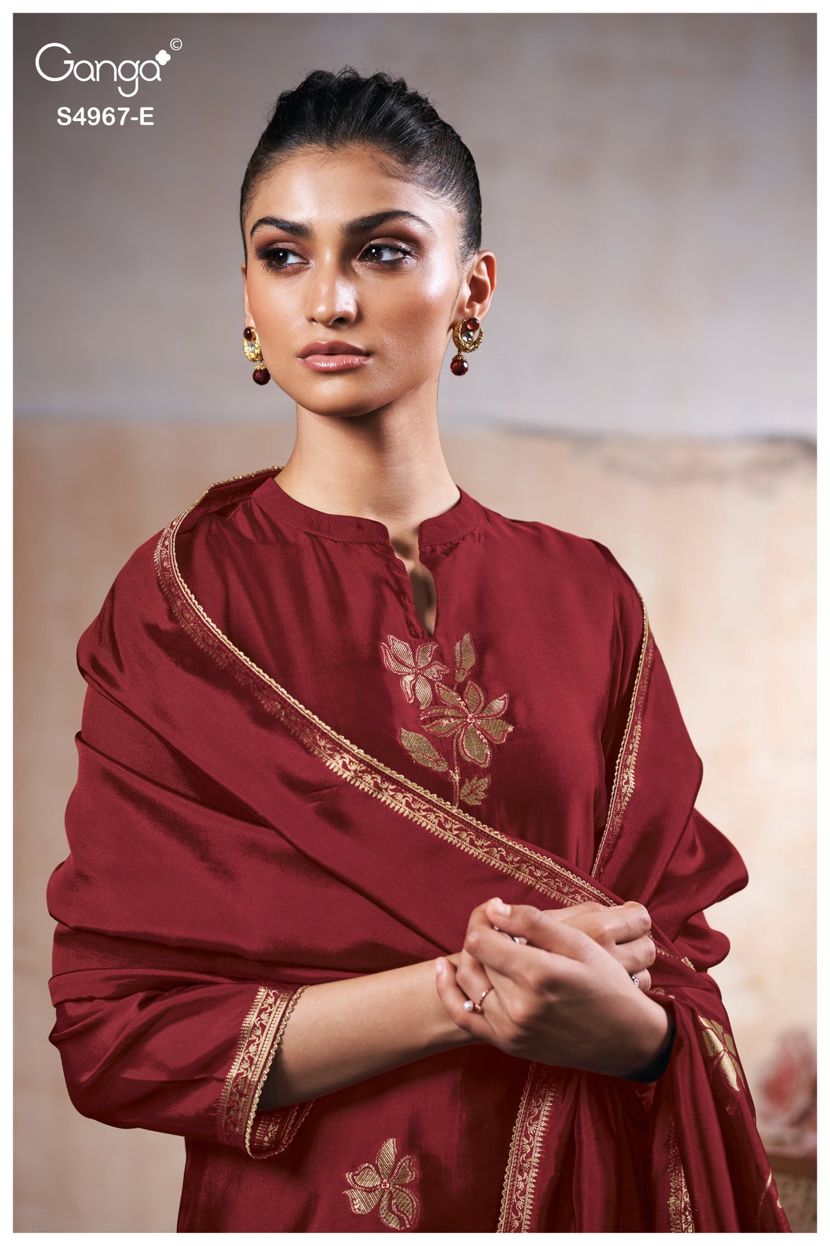 Raashii S4967 Ganga Silk Jacquard Plazzo Style Suits Wholesale