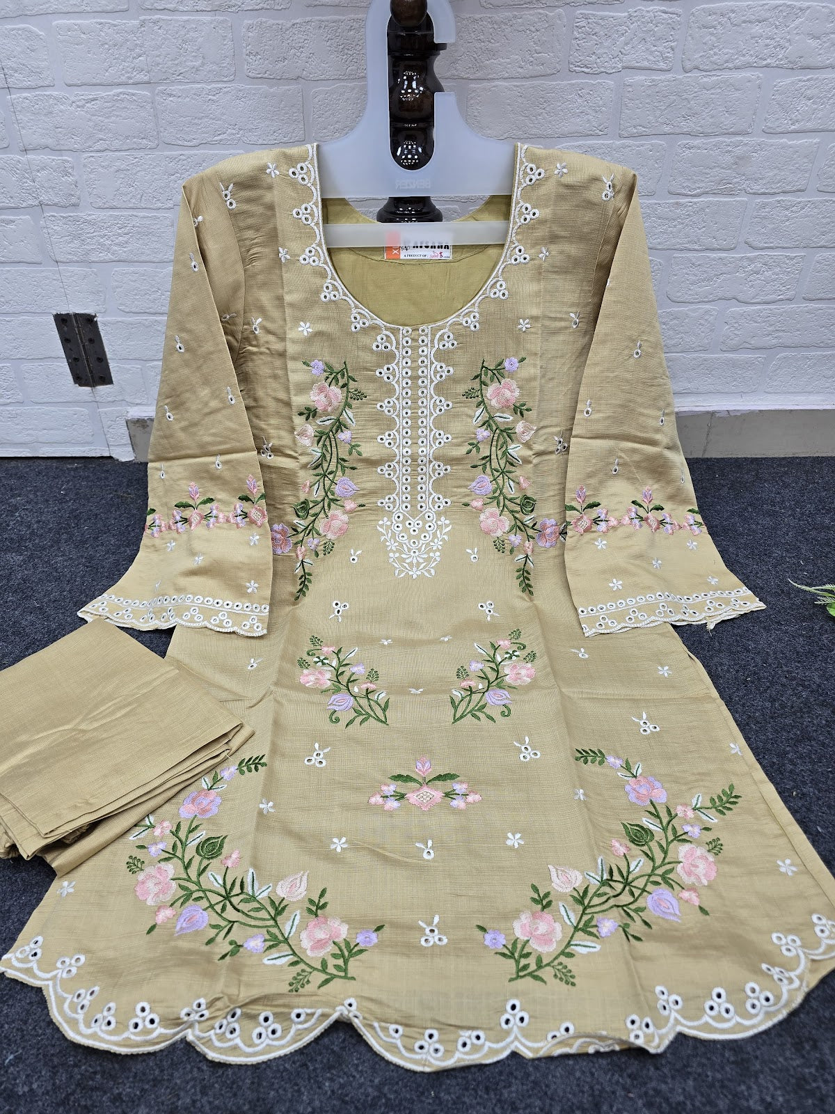 Raksha Karachi Afsana Vatican Kurti Pant Set Wholesale Rate