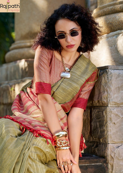 Redbull 940001 To 940006 Rajpath Handloom Sarees Wholesale Rate