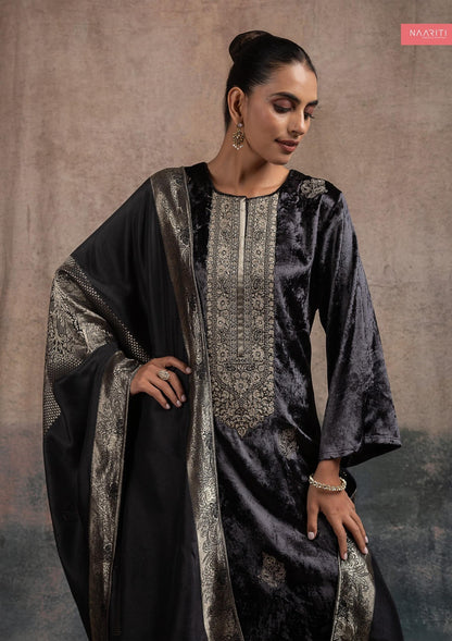 Reeha Naariti Velvet Suits Wholesaler India