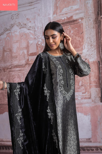 Roor Naariti Pure Silk Velvet Suits Manufacturer Gujarat