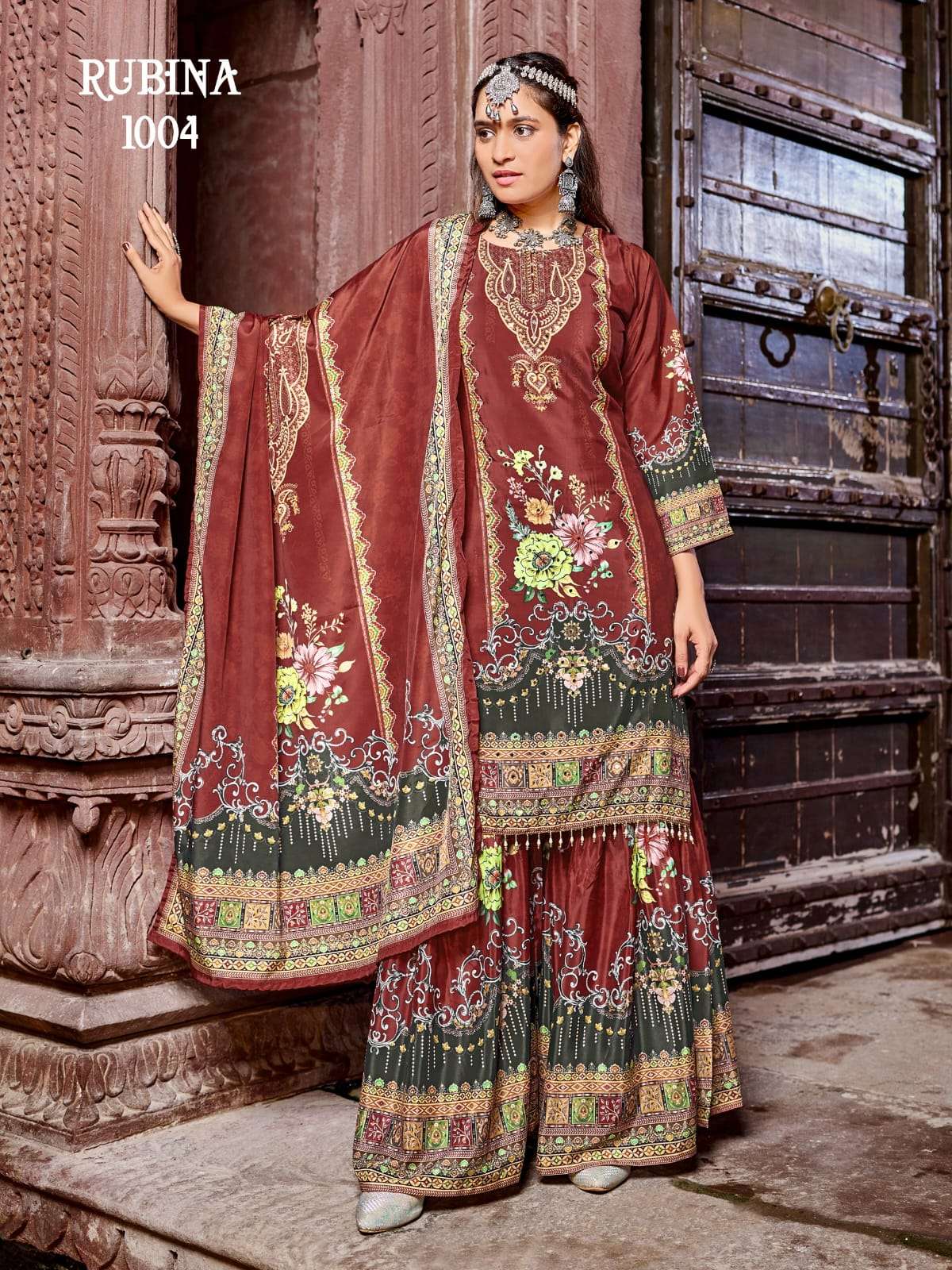 Rubina Mukesh Banwery Crape Silk Pakistani Readymade Suits Exporter Ahmedabad