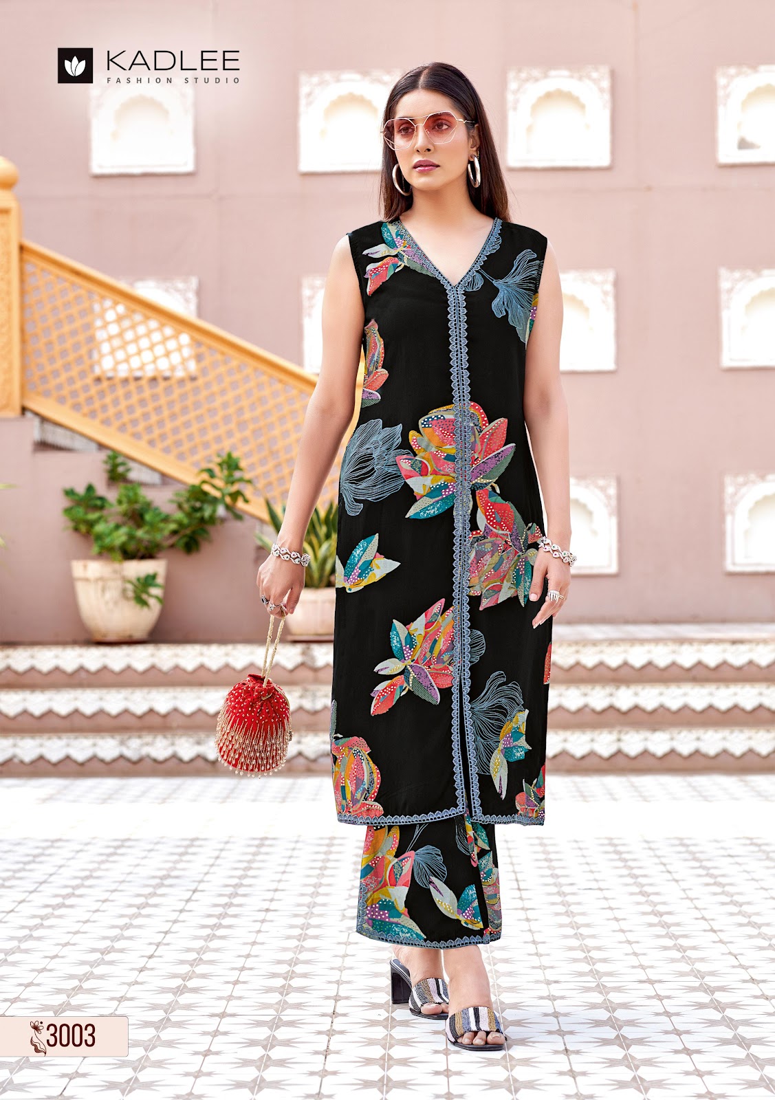 Saavi Kadlee Rayon Kurti Plazzo Set Wholesale Rate