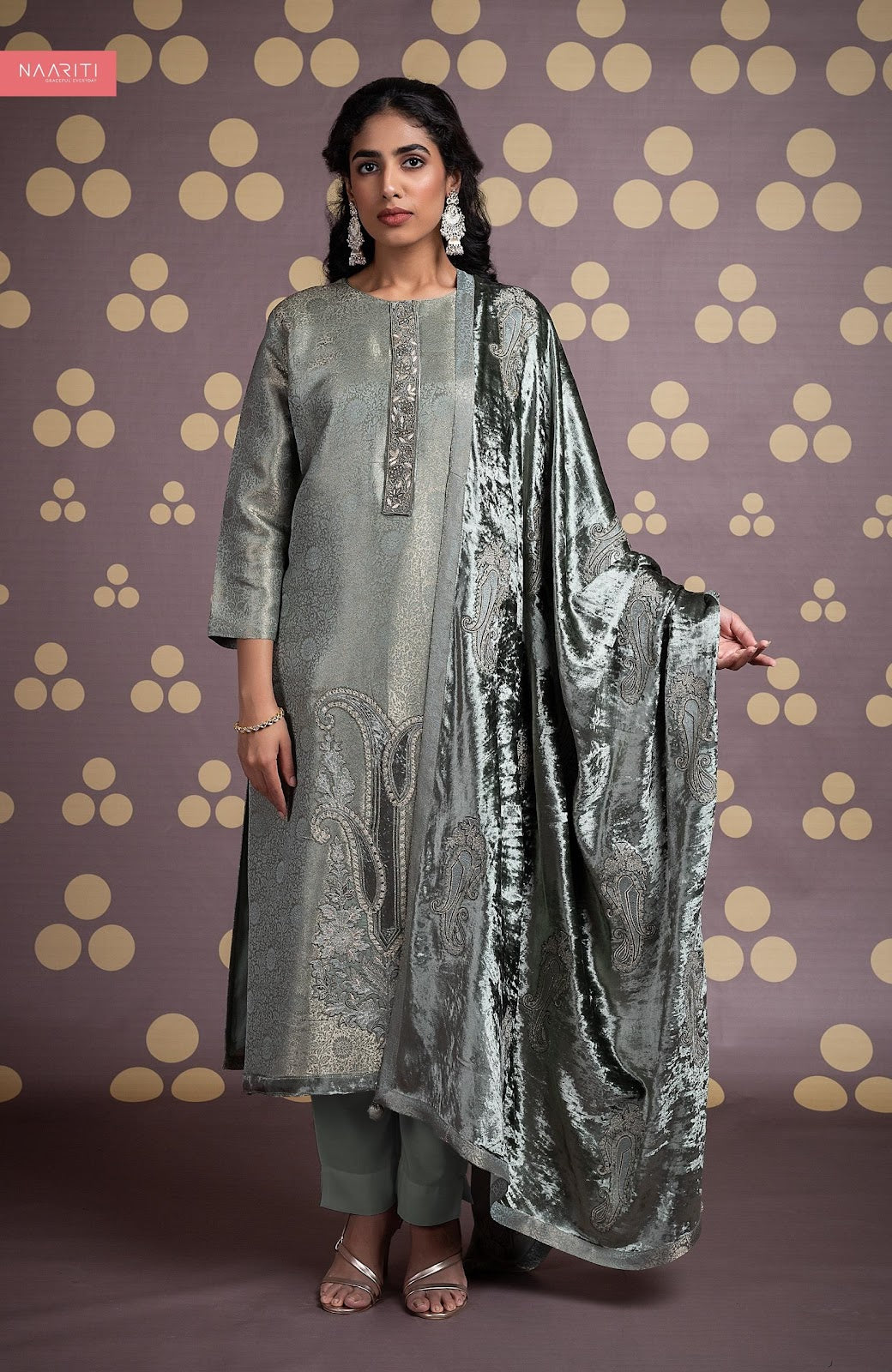 Sadira Naariti Silk Jacquard Velvet Suits Wholesaler Gujarat