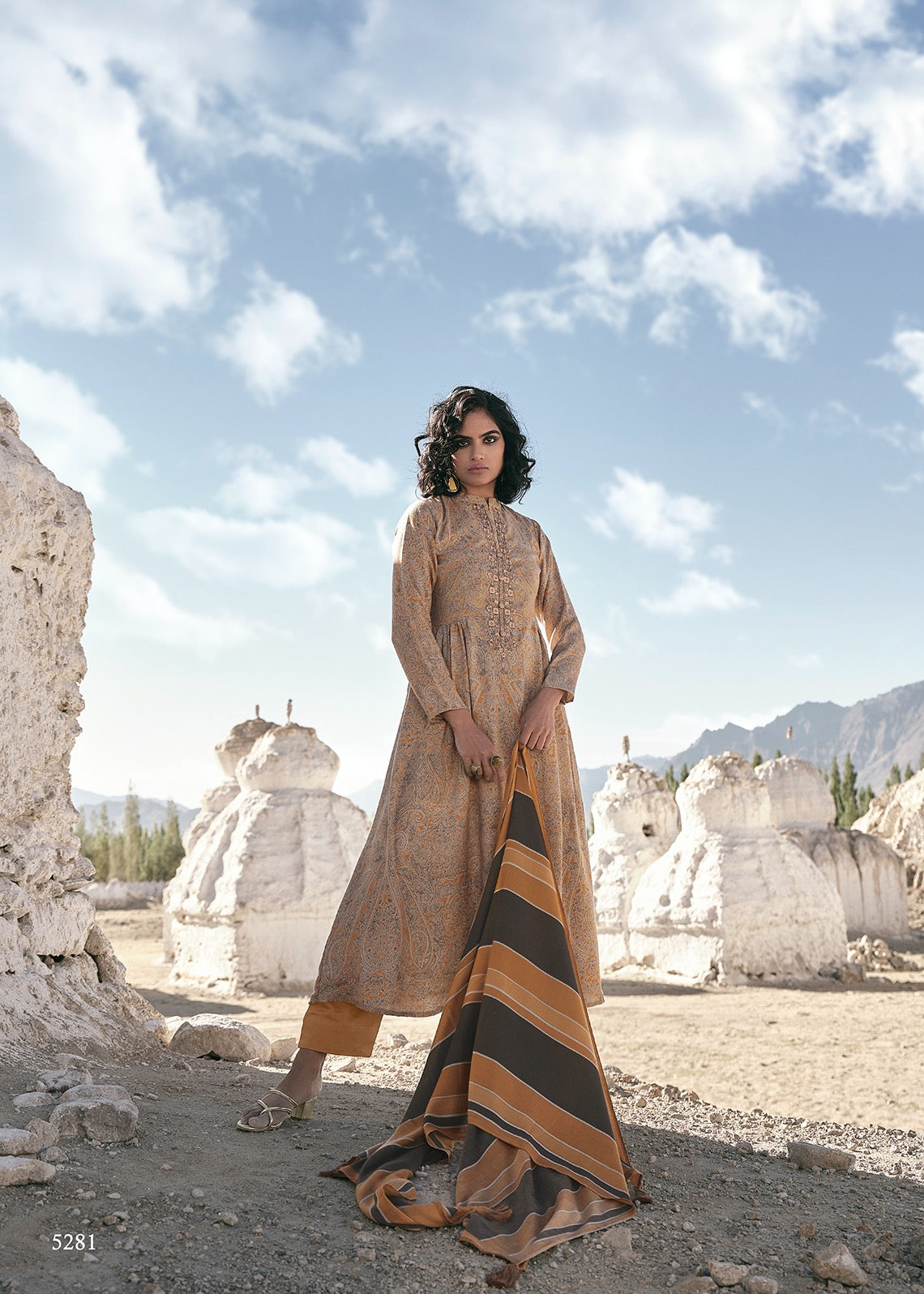 Shafaat Prm Trendz Viscose Pashmina Suits Manufacturer Gujarat