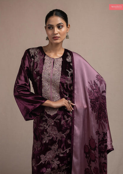 Shalvi Naariti Velvet Suits Exporter