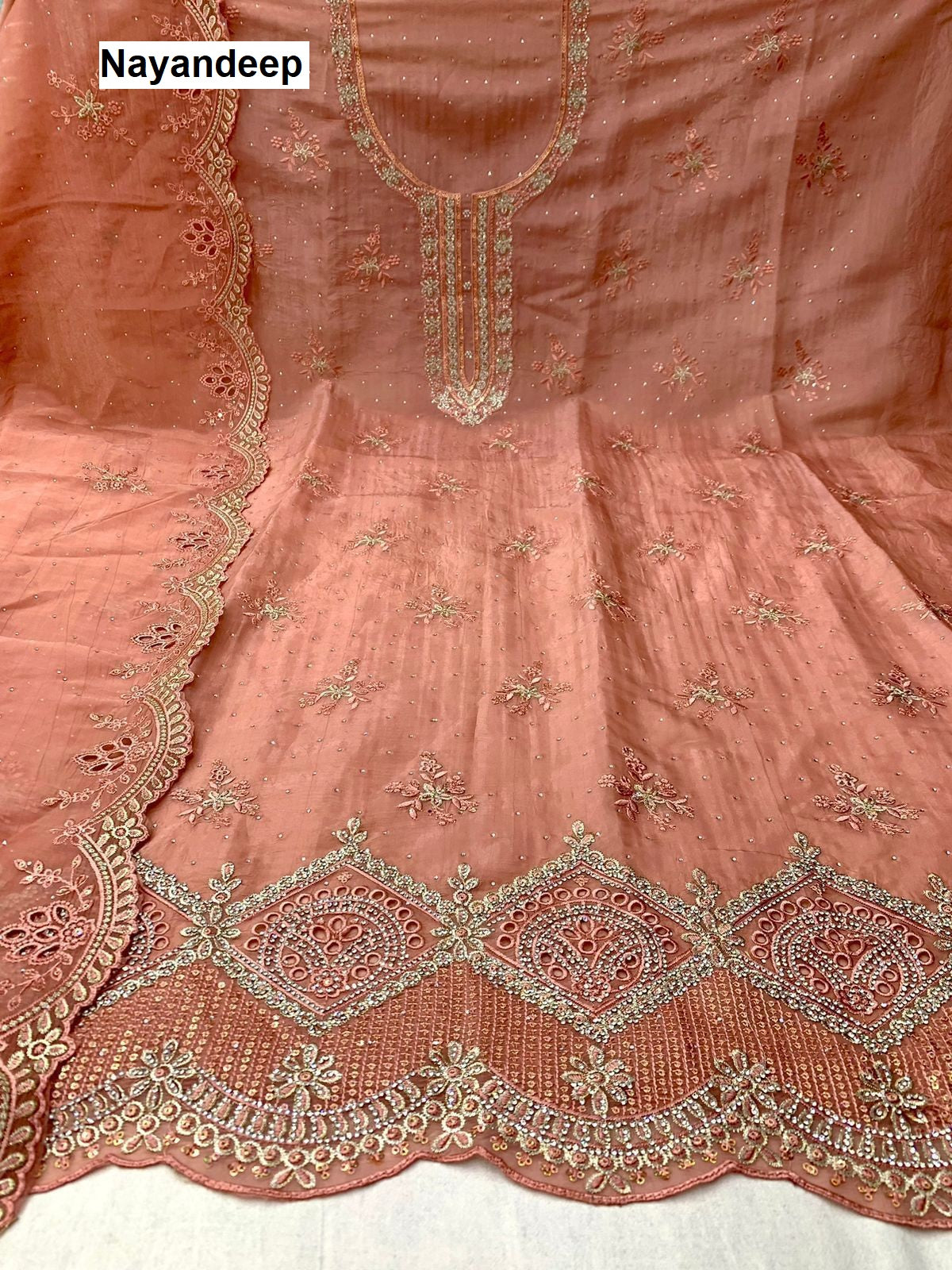 Shilpa Nayandeep Silk Salwar Suits Supplier